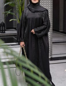 مانتو مشکی سلما