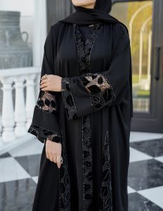 مانتو مشکی راحین